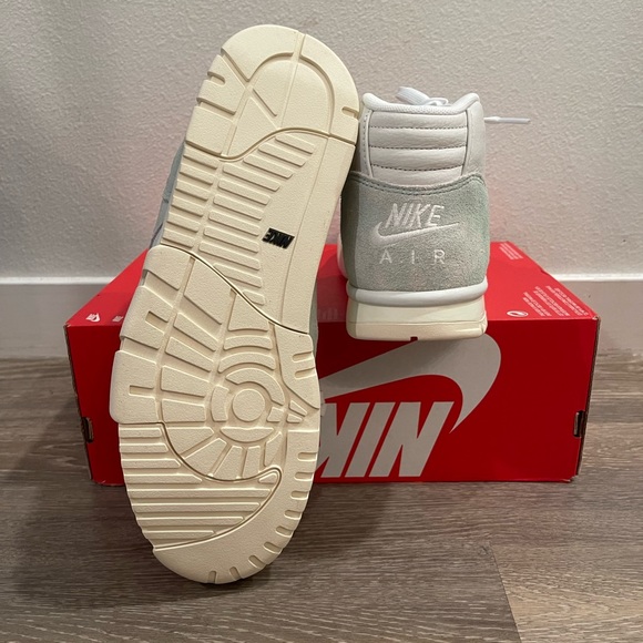 Nike Air Trainer 1 Green/White Mens Sneakers Size 10 DX4462-300 - Picture 4 of 4